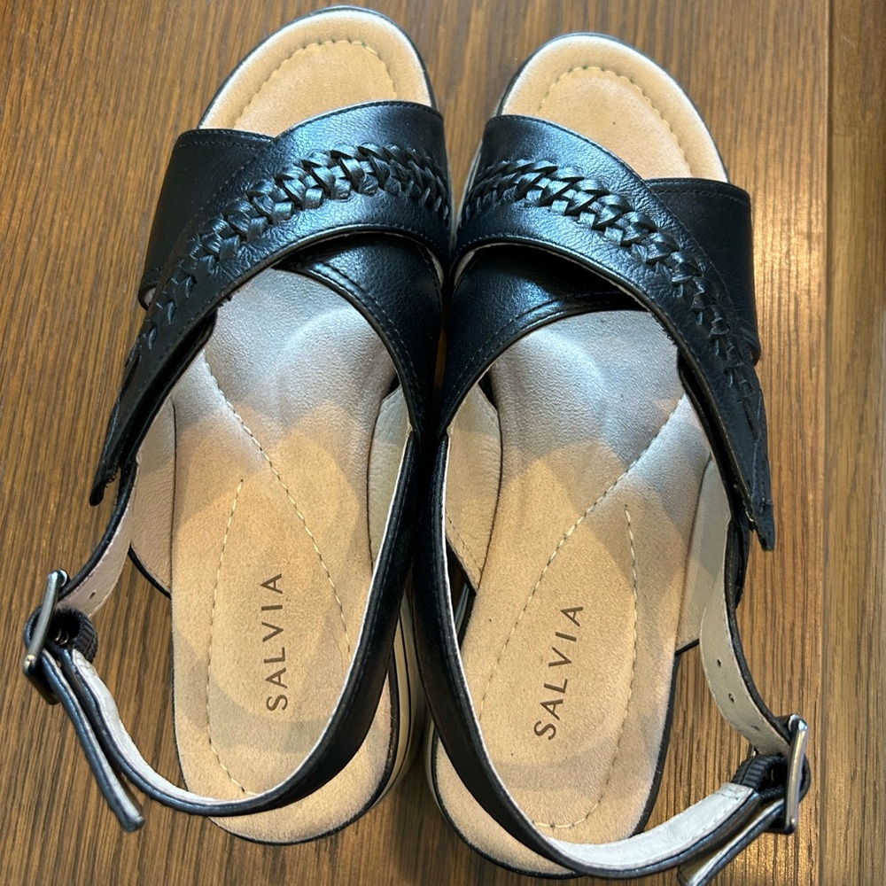 New Salvia Black Sandals size 39